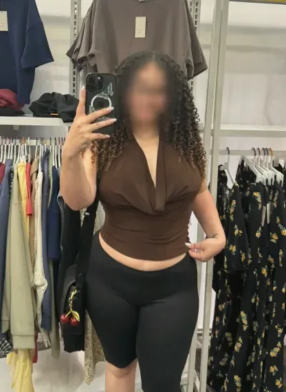 Fatma, 30