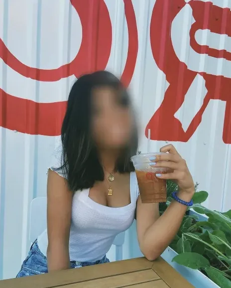 Lea, 19