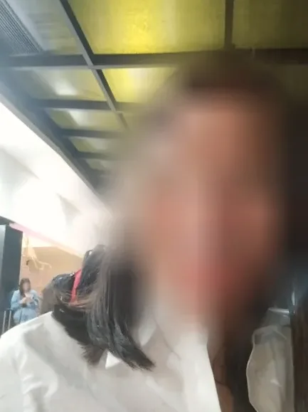 Sandra, 35