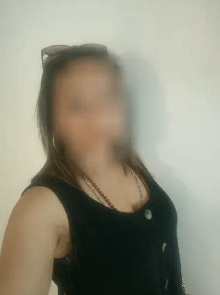 Viktoria, 38